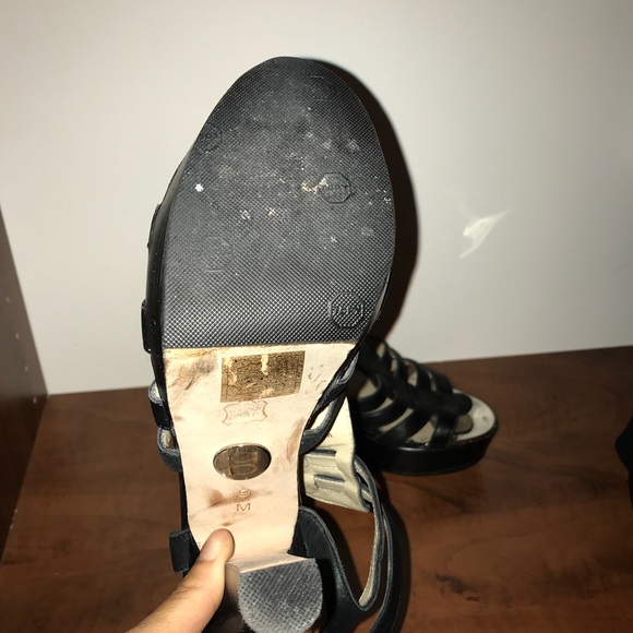 Gladiator - Picture 3 of 4